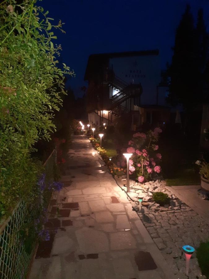 Roza Wiatrow Dom Wypoczynkowy Kołobrzeg Exteriör bild